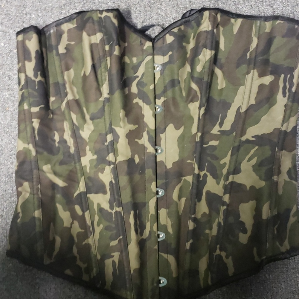 Camo corset